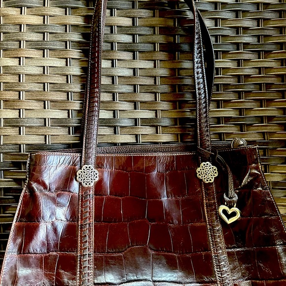 Gorgeous NWOT Brighton Brown Croc with Matching Checkbook Wallet - Picture 2 of 7